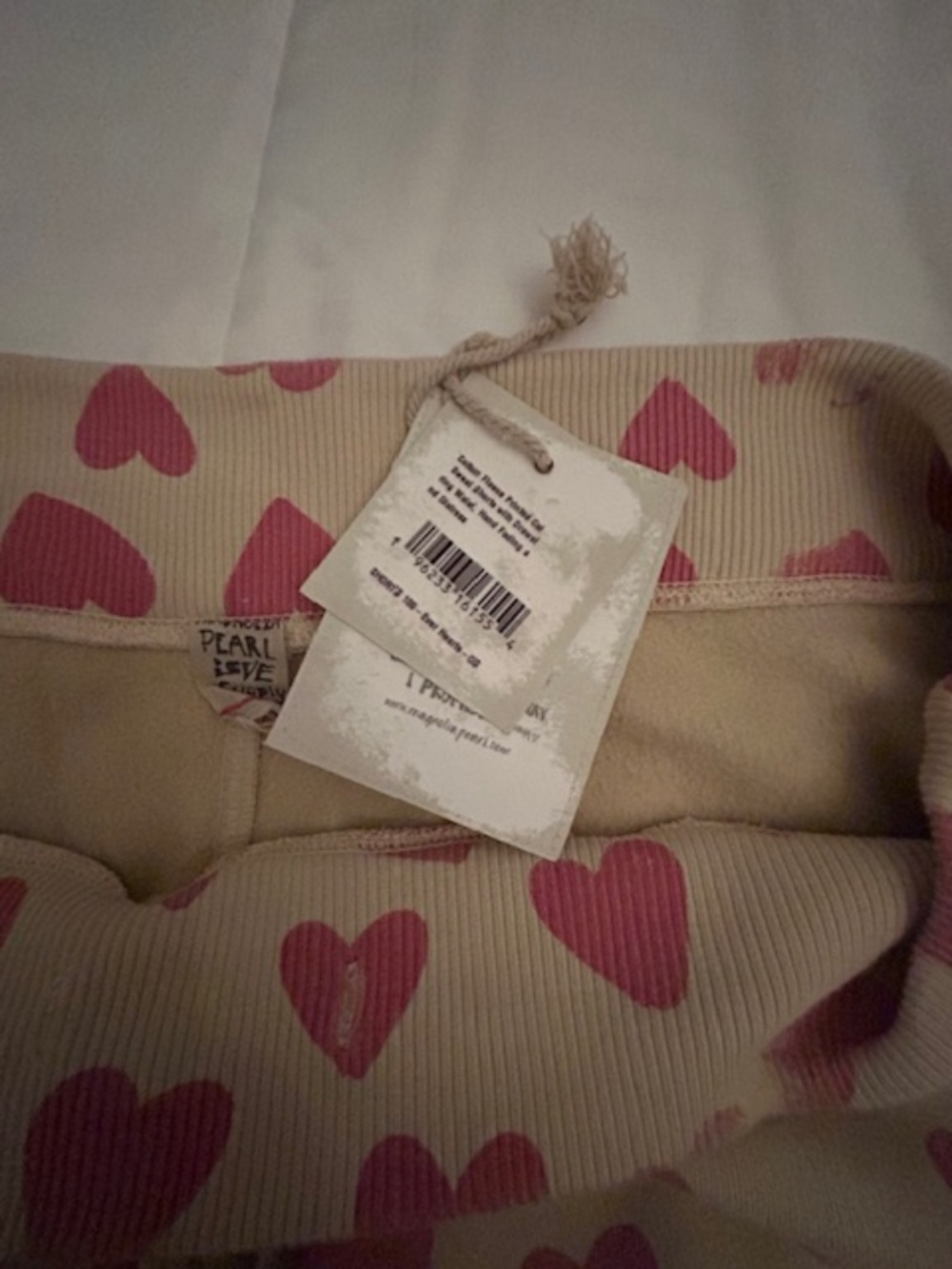 Magnolia Pearl Shorts 229 - Printed Cali Sweat Shorts - Ever Hearts - Picture 4 of 6